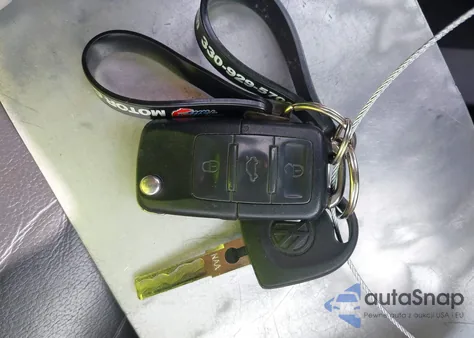 2005 Volkswagen Jetta 2.5 from USA, damaged, VIN 3VWDF71K25M610900